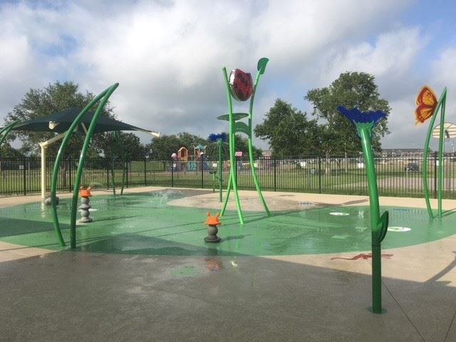 Ethel Lee Tracy Park splash pad