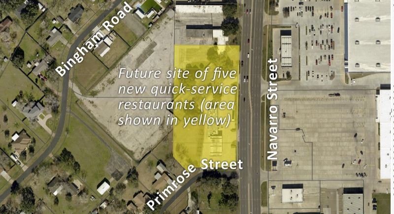 Map showing five plots of land highlighted near the intersection of Navarro and Primrose